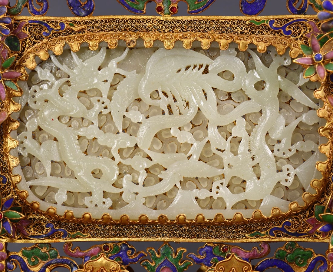 An Exquisite Gilt Bronze Inlaid White Jade Flower and Bird Pattern Screen - 7