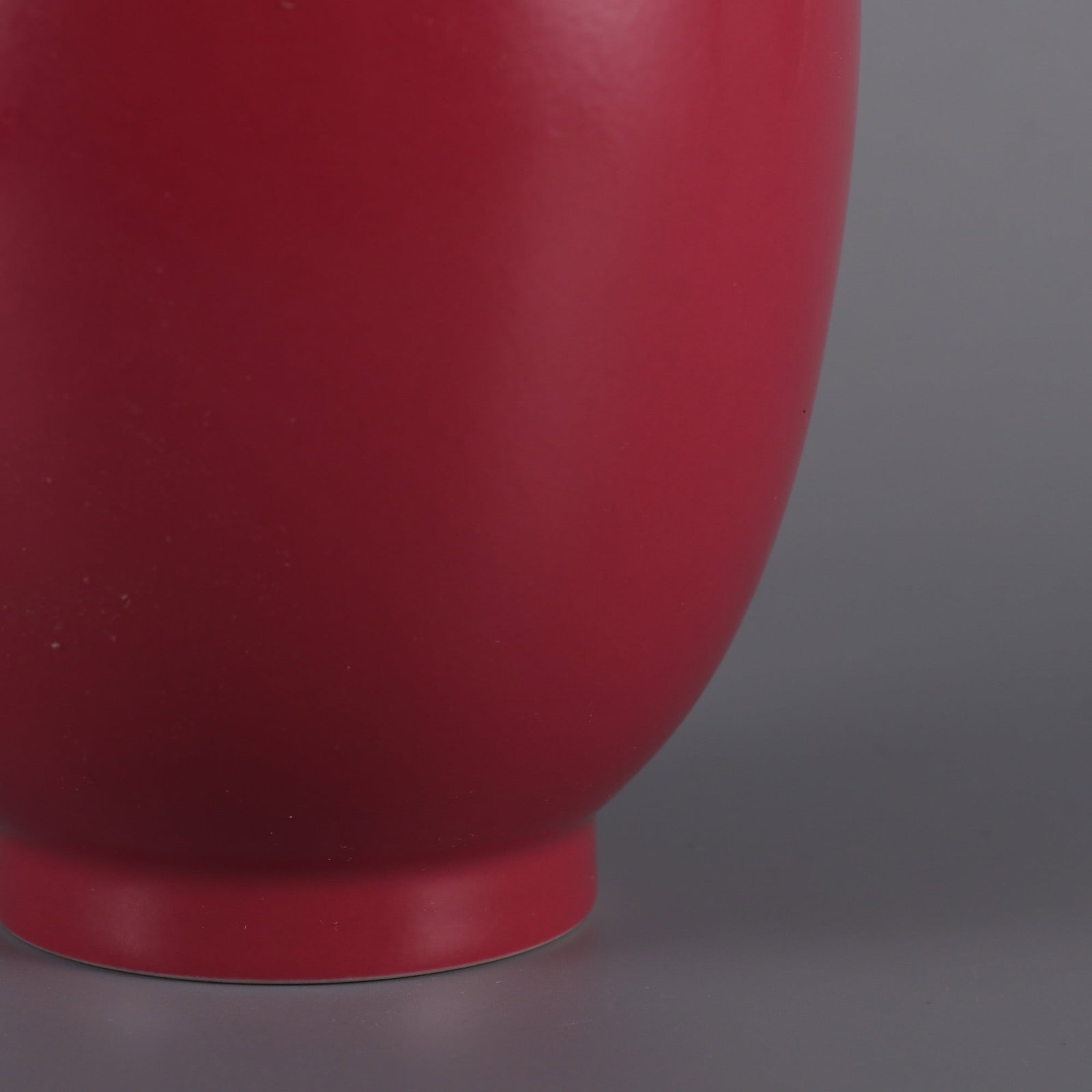 An Exquisite Ruby Red-Glazed Vase - 5
