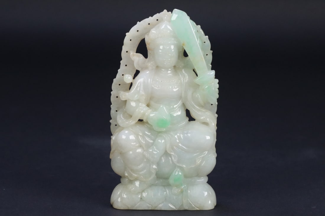An Exquisite Jadeite Statue of Manjusri: An Exquisite Jadeite Statue of Manjusri Qing Dynasty, China Size:4.2inx2.3inx0.7in Weight:184.9g翡翠文殊菩萨雕件 中国清代
