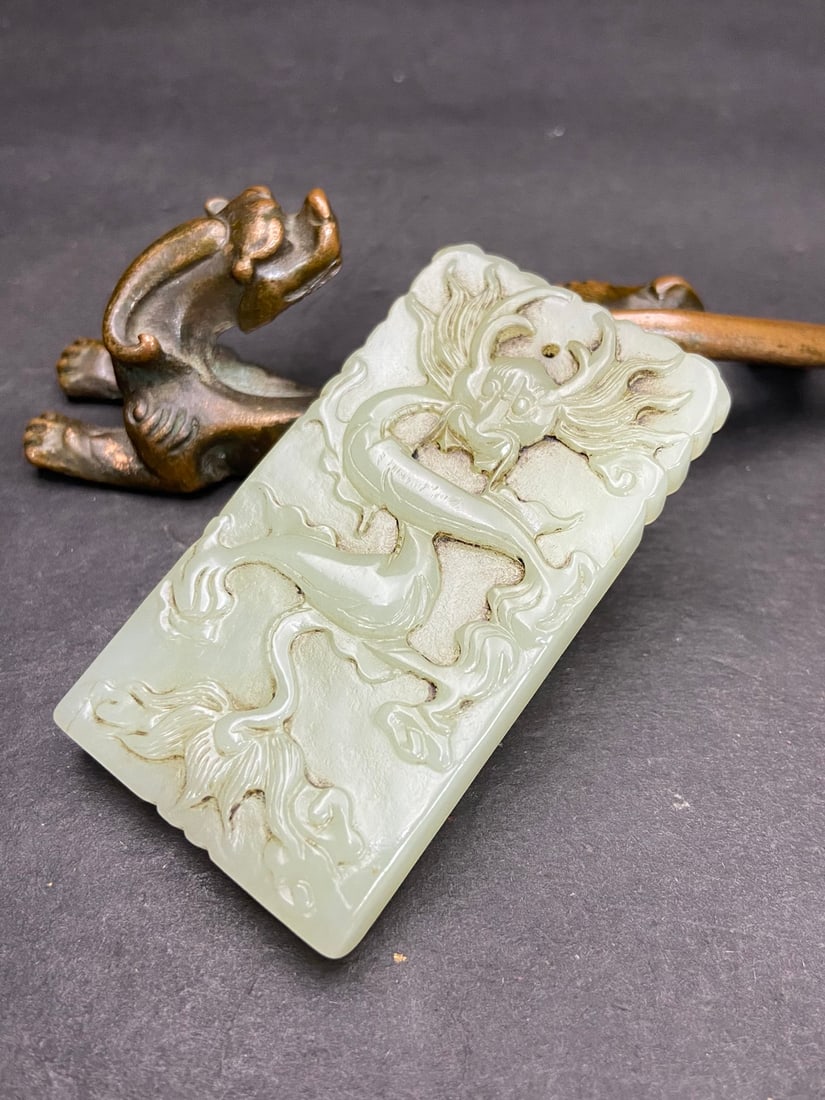 An Exquisite White Jade Dragon Pattern Brand - 3