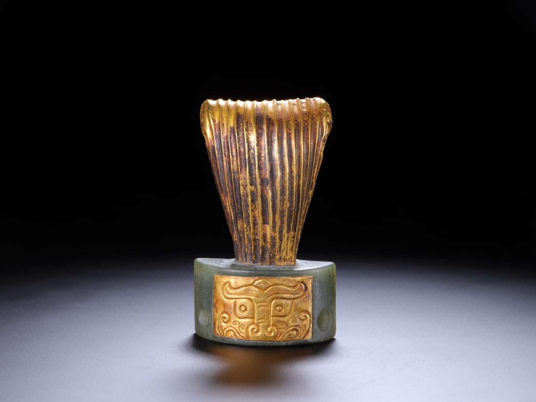 An Exquisite Jasper Beast-Face Pattern Ornament - 7