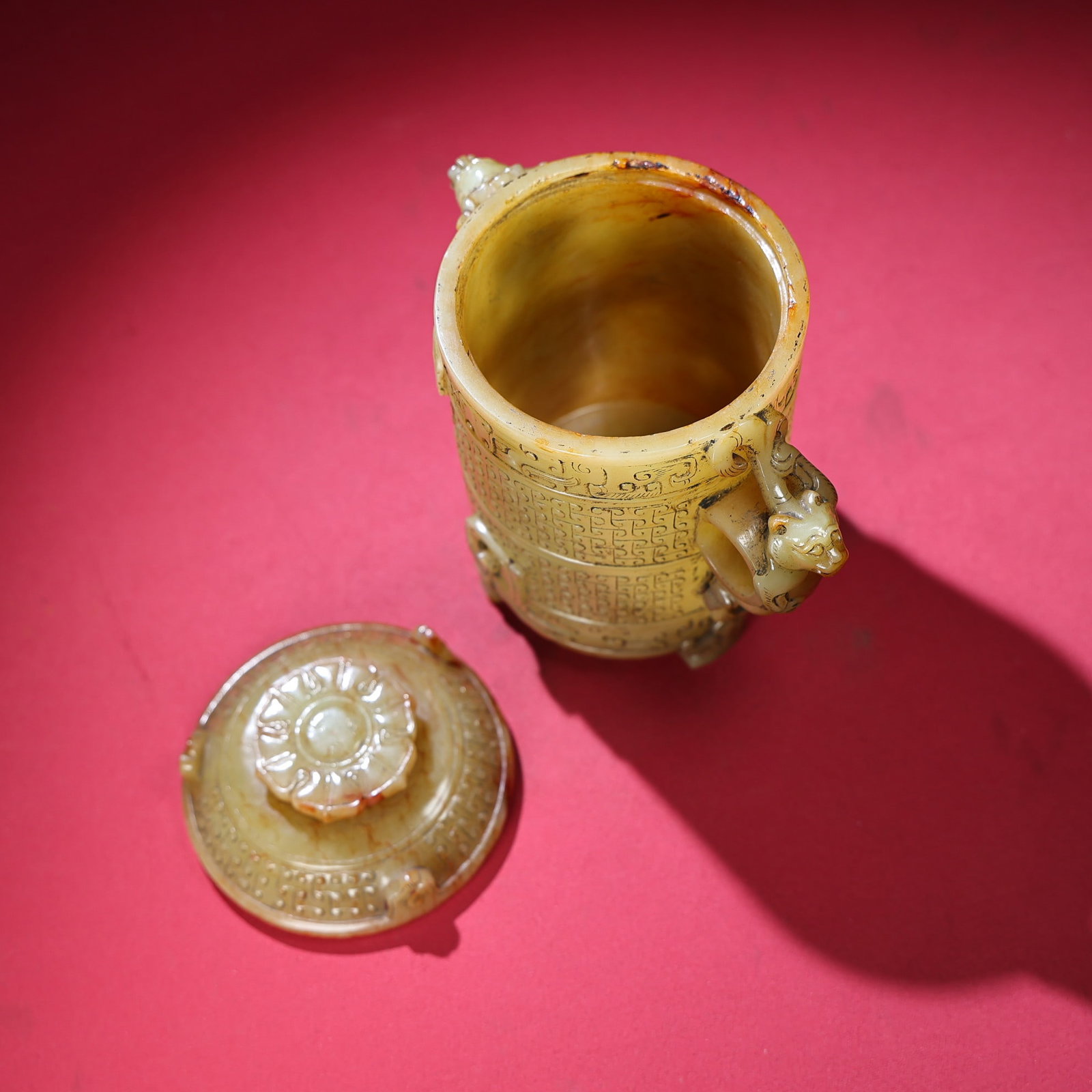 An Exquisite White Jade Phoenix Pattern Cup - 8