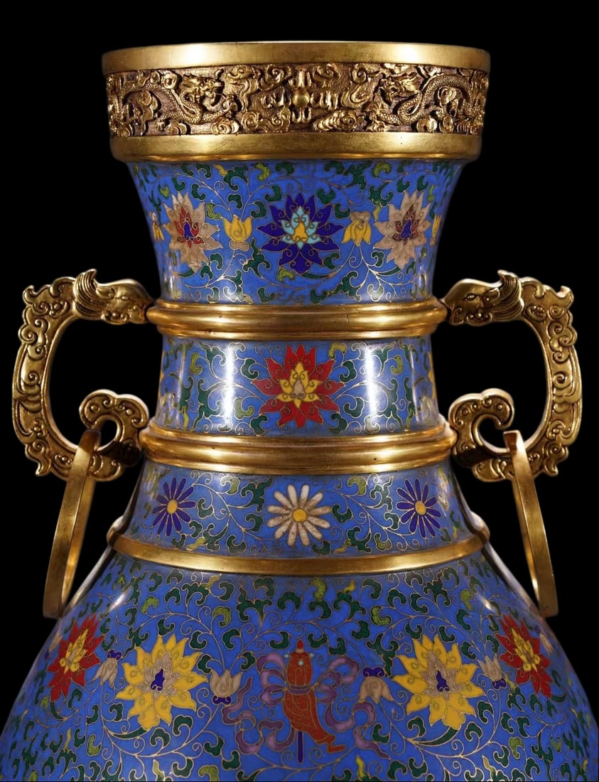 A Exquisite Cloisonne Lotus Pattern Dragon Pattern Double-Ears Vase - 2