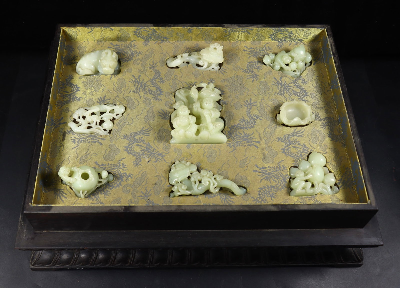 A Set of Fine White Jade Figure Pattern Hand Piece (1 of 9)