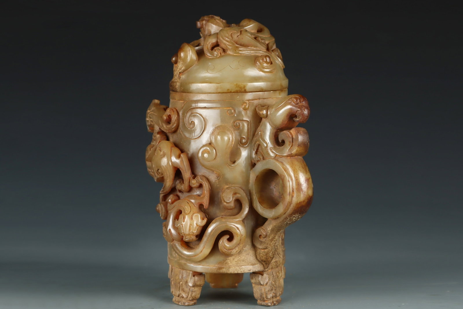 An Exquisite White Jade Dragon Pattern Cup - 2
