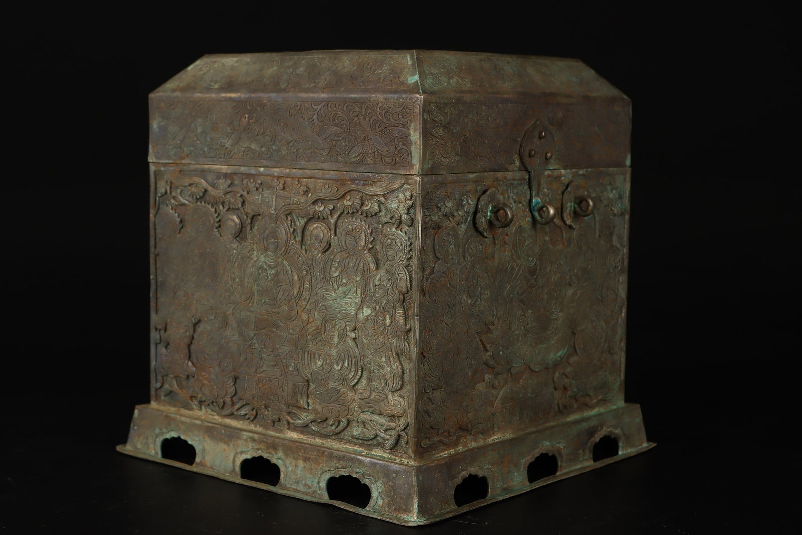 An Exquisite Silver Buddha Statue Pattern Box - 4