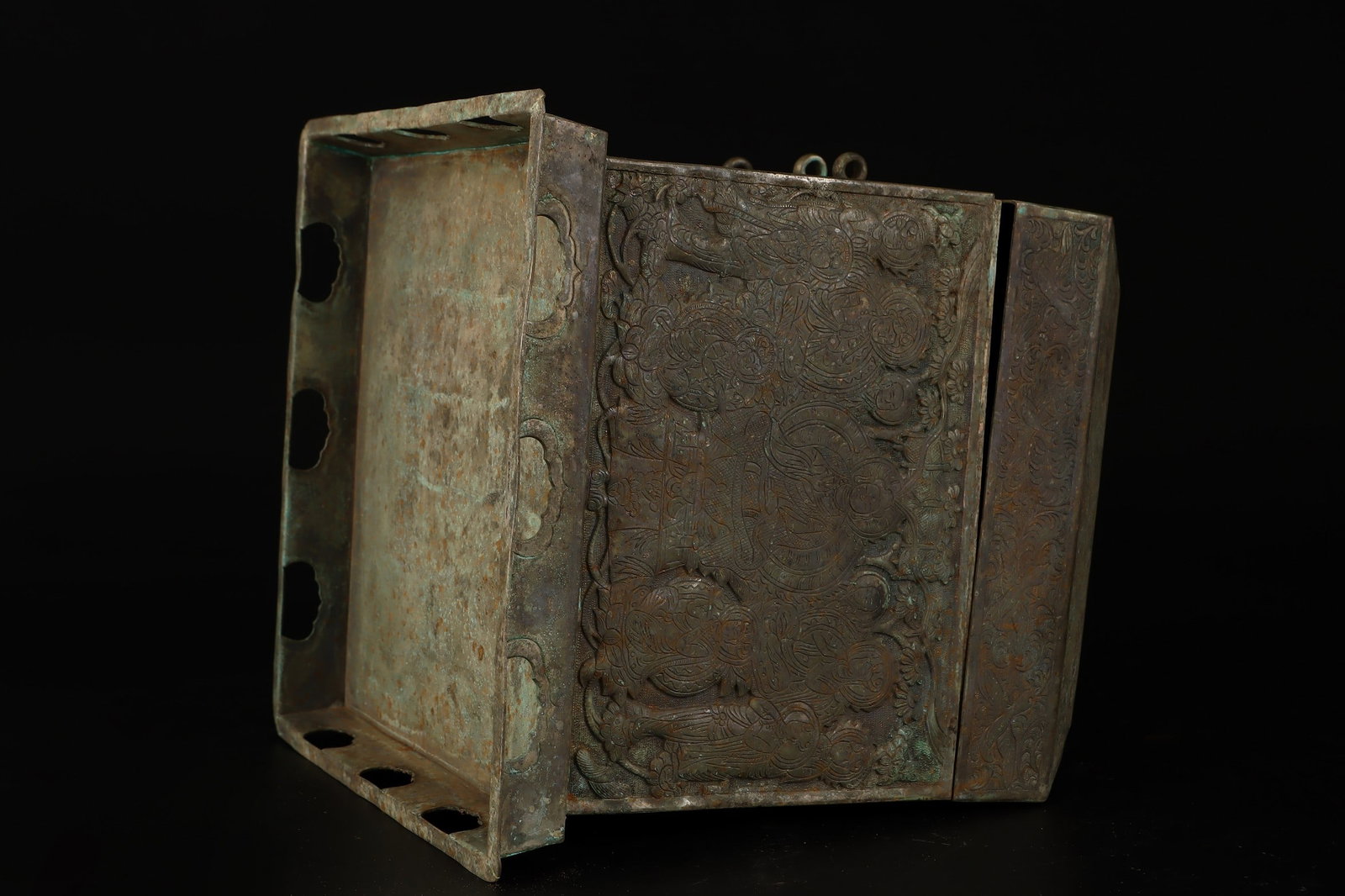 An Exquisite Silver Buddha Statue Pattern Box - 7