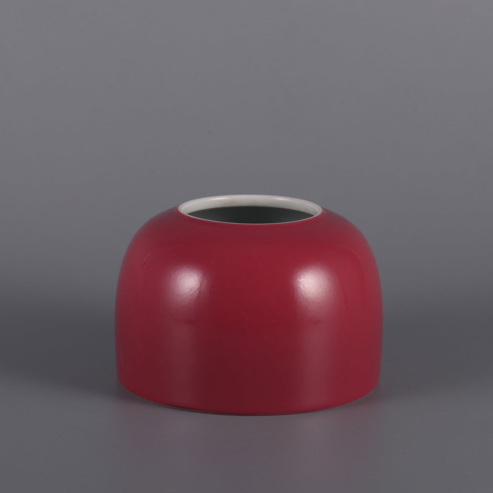 An Exquisite Ruby Red-Glazed Brush Washer - 2