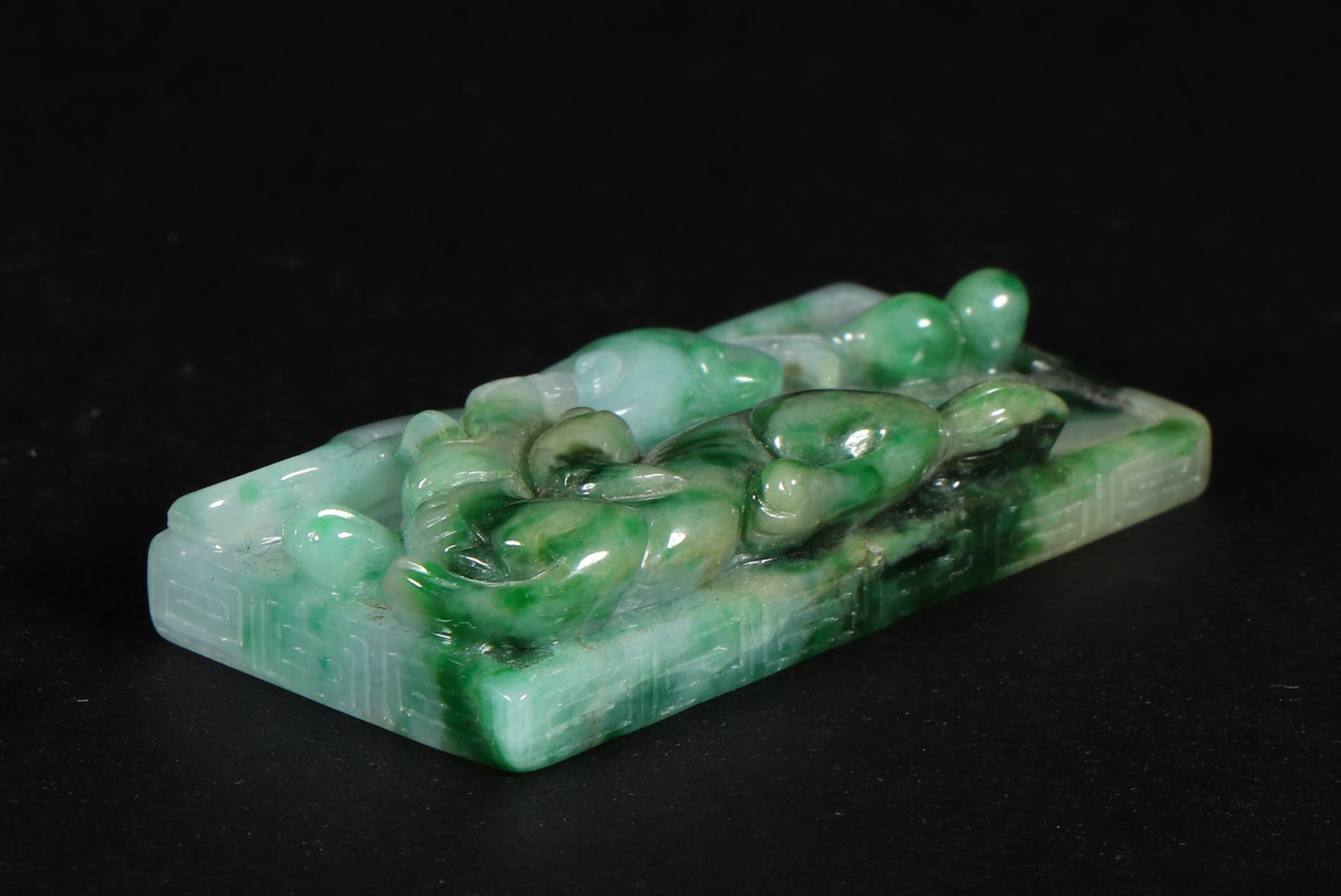 An Exquisite Jadeite Auspicious Beast Pattern Ornament - 8