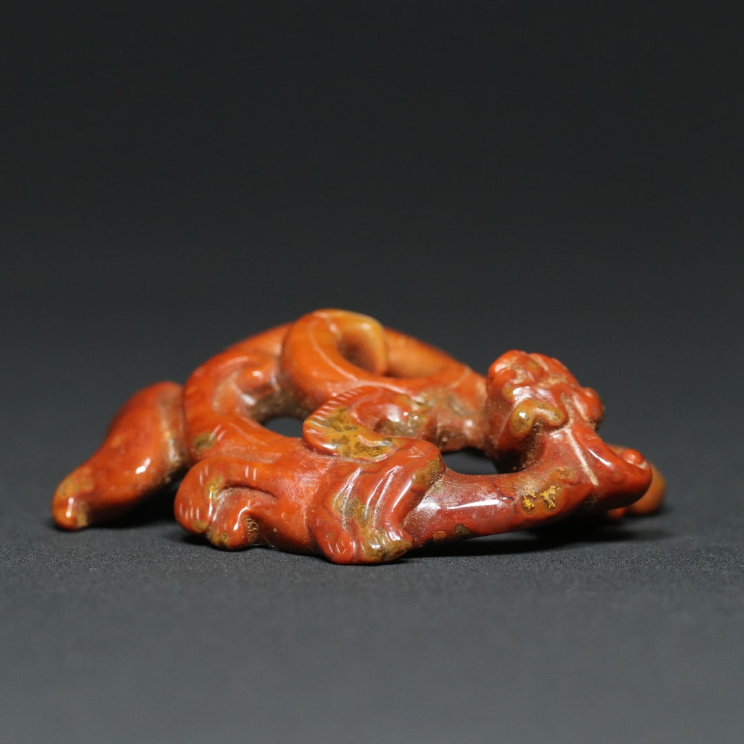 An Exquisite Agate Chi-Dragon Pattern Pendant - 3