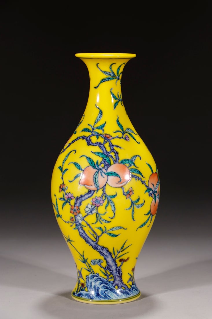 An Exquisite Doucai Bats and Peach Pattern Vase: An Exquisite Doucai Bats and Peach Pattern Vase Qing Dynasty, China Yongzheng Six-character Mark Size:8.9in斗彩八桃橄榄瓶 中国清代