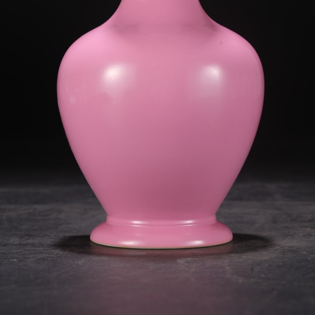 An Exquisite Ruby Red-Glazed Vase - 4