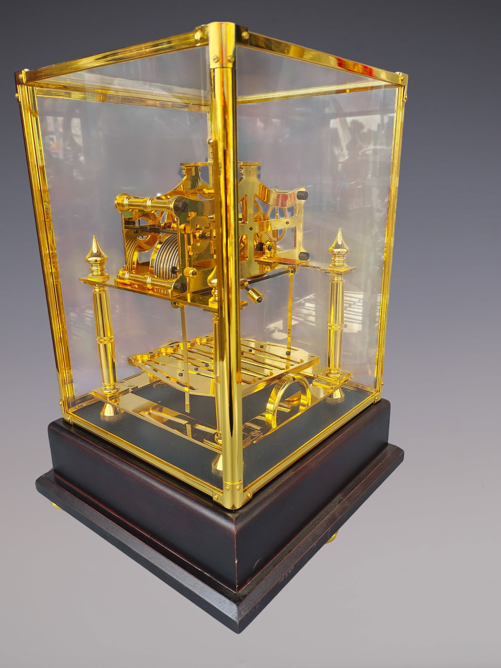 An Exquisite Gilt Bronze Clock - 6