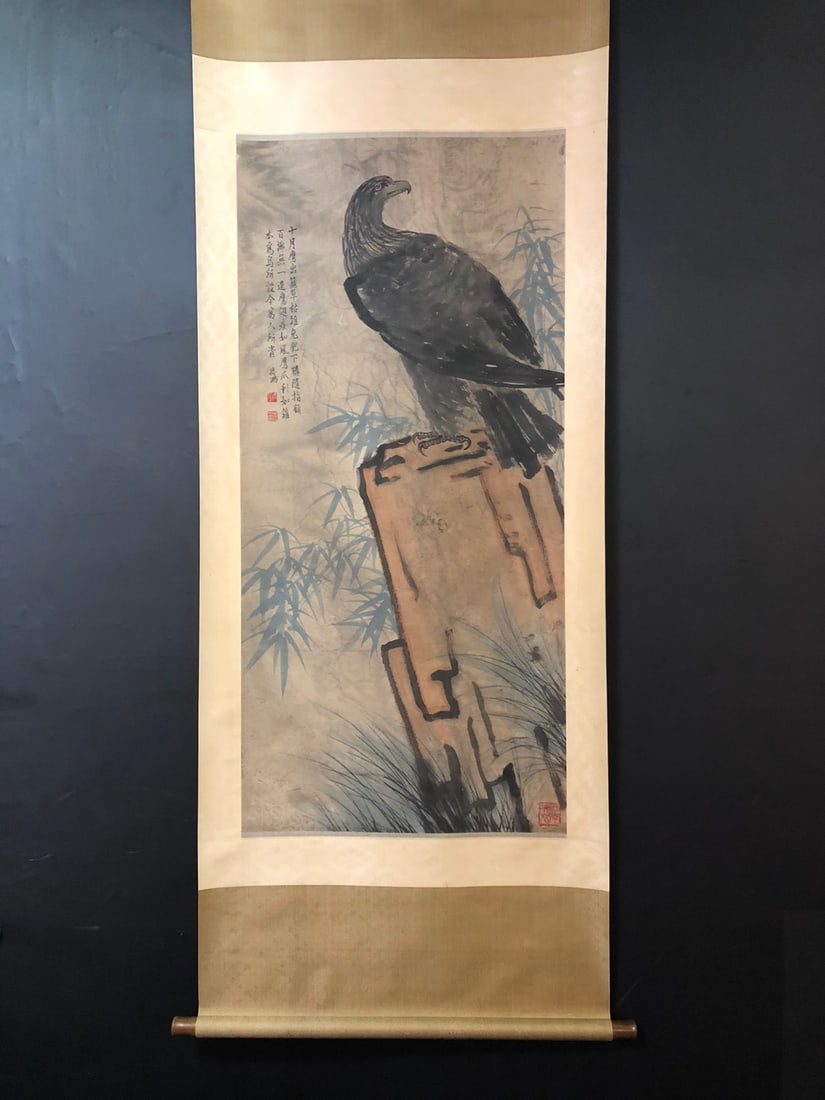 A Chinese Vertical Scroll Ink Painting of Eagle on Paper: A Chinese Vertical Scroll Ink Painting of Eagle on Paper Xu beihong Size:23.2inx49.2in徐悲鸿鹰 纸本立轴Size:59cmx125cm
