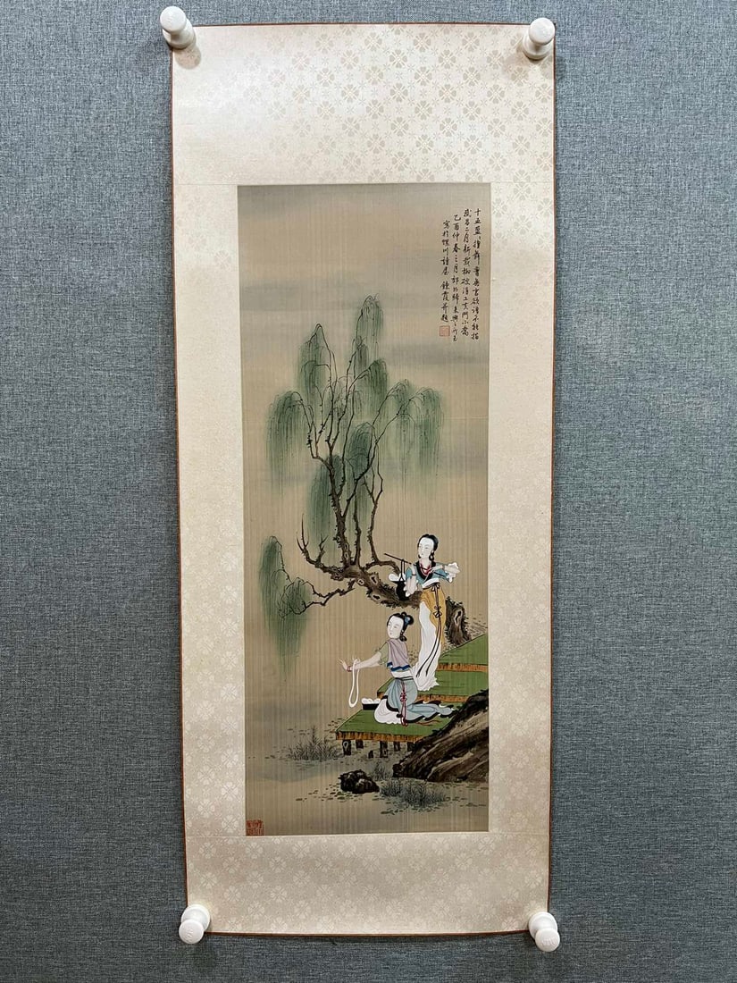 An Fabulous Chinese Ink Woman By Silk: An Fabulous Chinese Ink Woman By Silk Zhou lianxia Without frame Size:11.8inx30.7in周练霞仕女 绢本Without frame Size:30cmx78cm