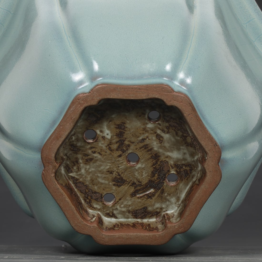 An Exquisite Jun yao Basin - 9