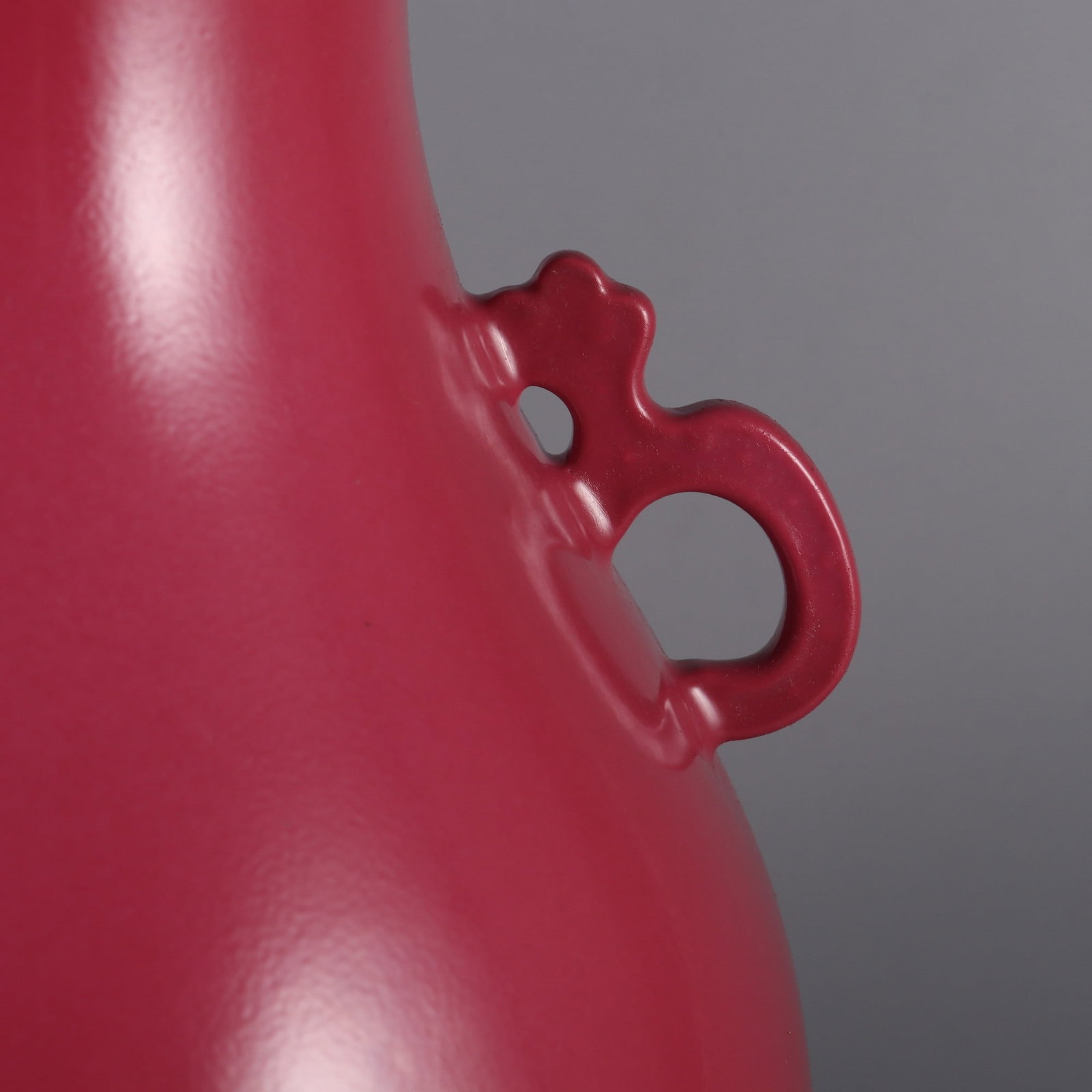An Exquisite Ruby Red-Glazed Double-Ears Vase - 6