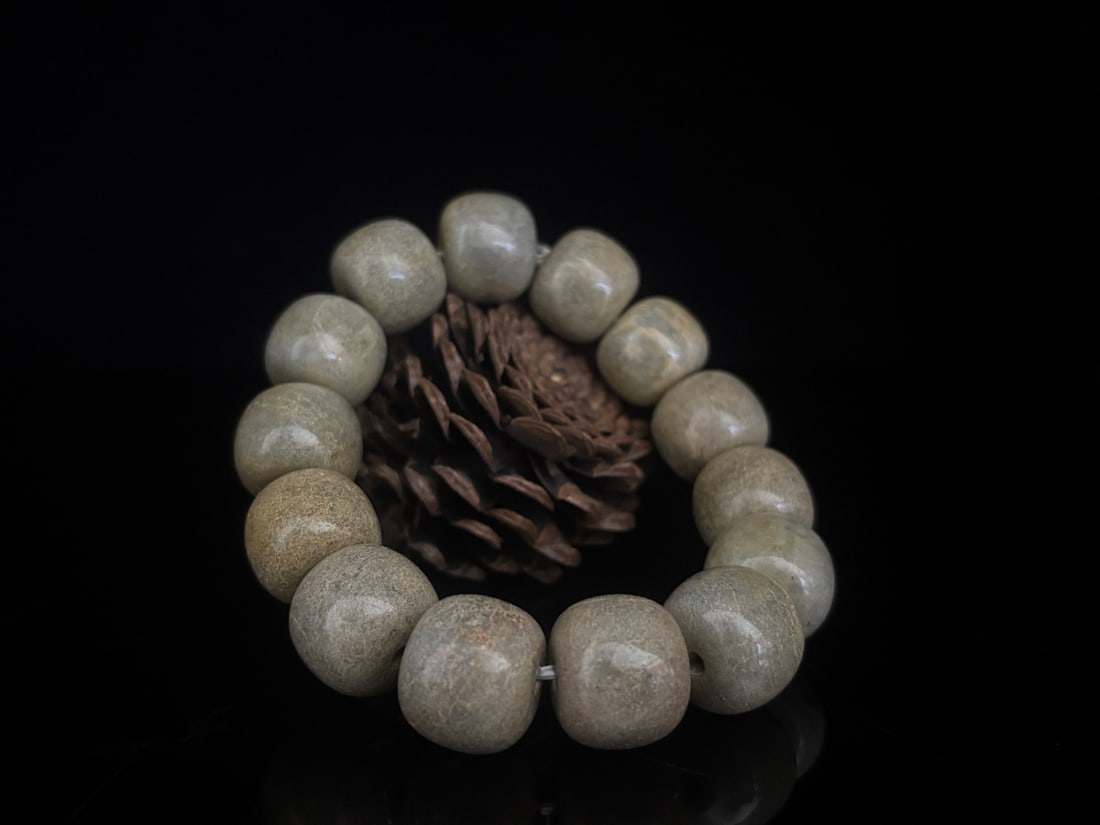 An Exquisite White Jade Bracelets - 3