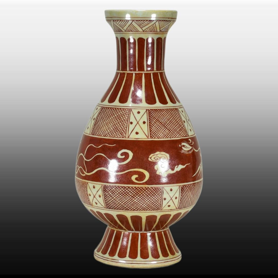 A Exquisite Underglaze-Red Phoenix Pattern Vase - 2