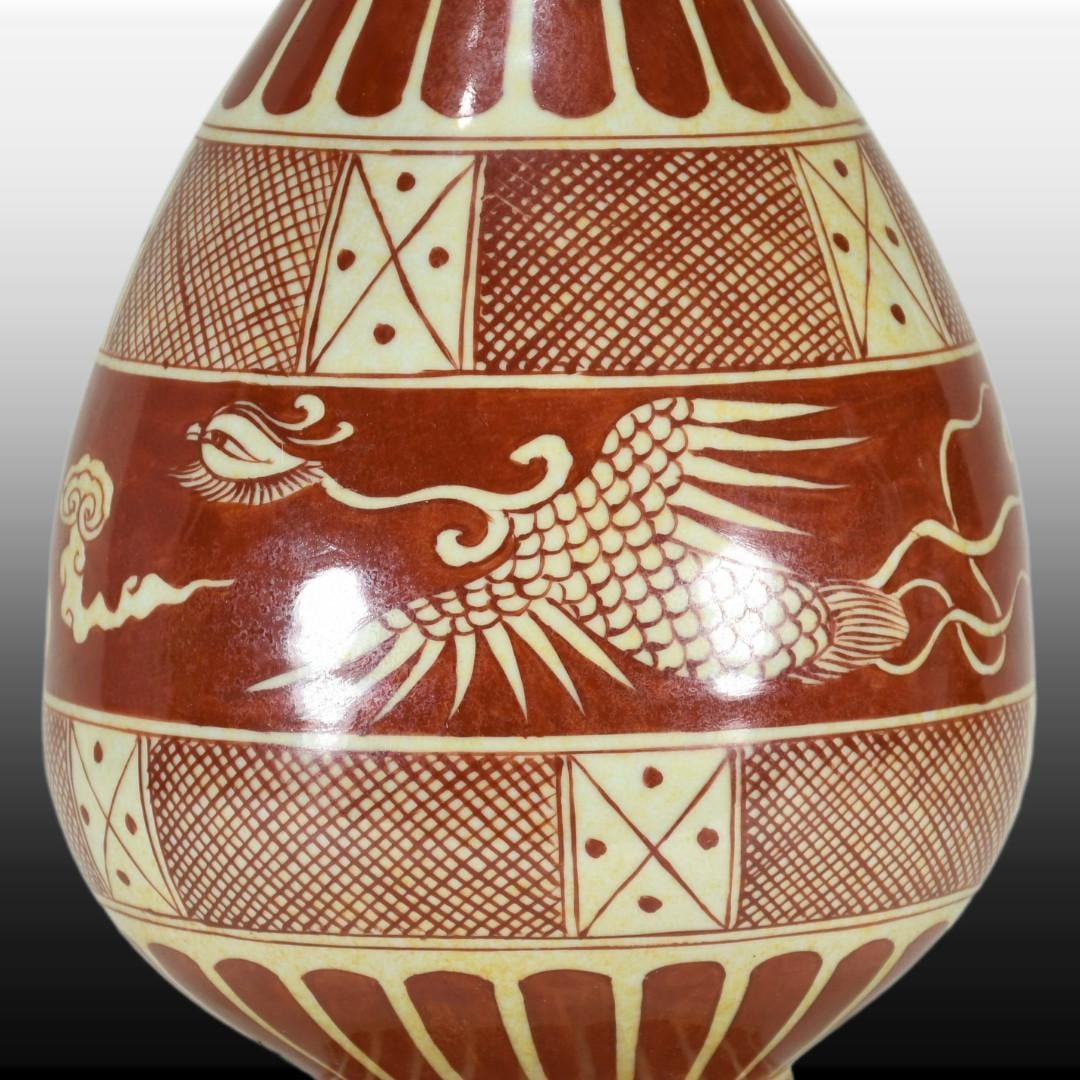 A Exquisite Underglaze-Red Phoenix Pattern Vase - 5
