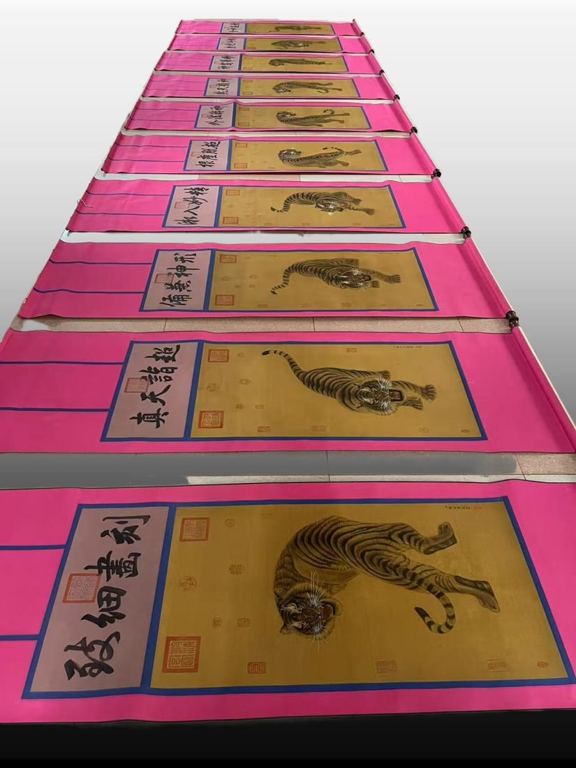 A Set of Chinese Vertical Scroll Ink Painting of Tiger on Silk: A Set of Chinese Vertical Scroll Ink Painting of Tiger on Silk,Qing Dynasty, China,Giuseppe Castiglione,without frame size:19.7inx37.8in 一套中国水墨绢本