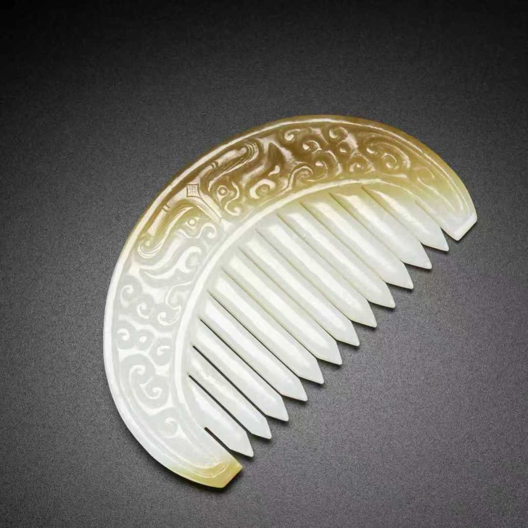 A Exquisite Hotan Jade Comb - 8