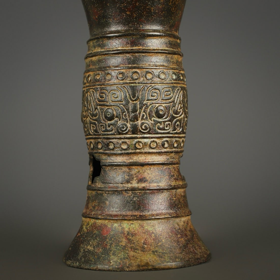 A Exquisite Bronze Beast-Face Pattern Vase - 2