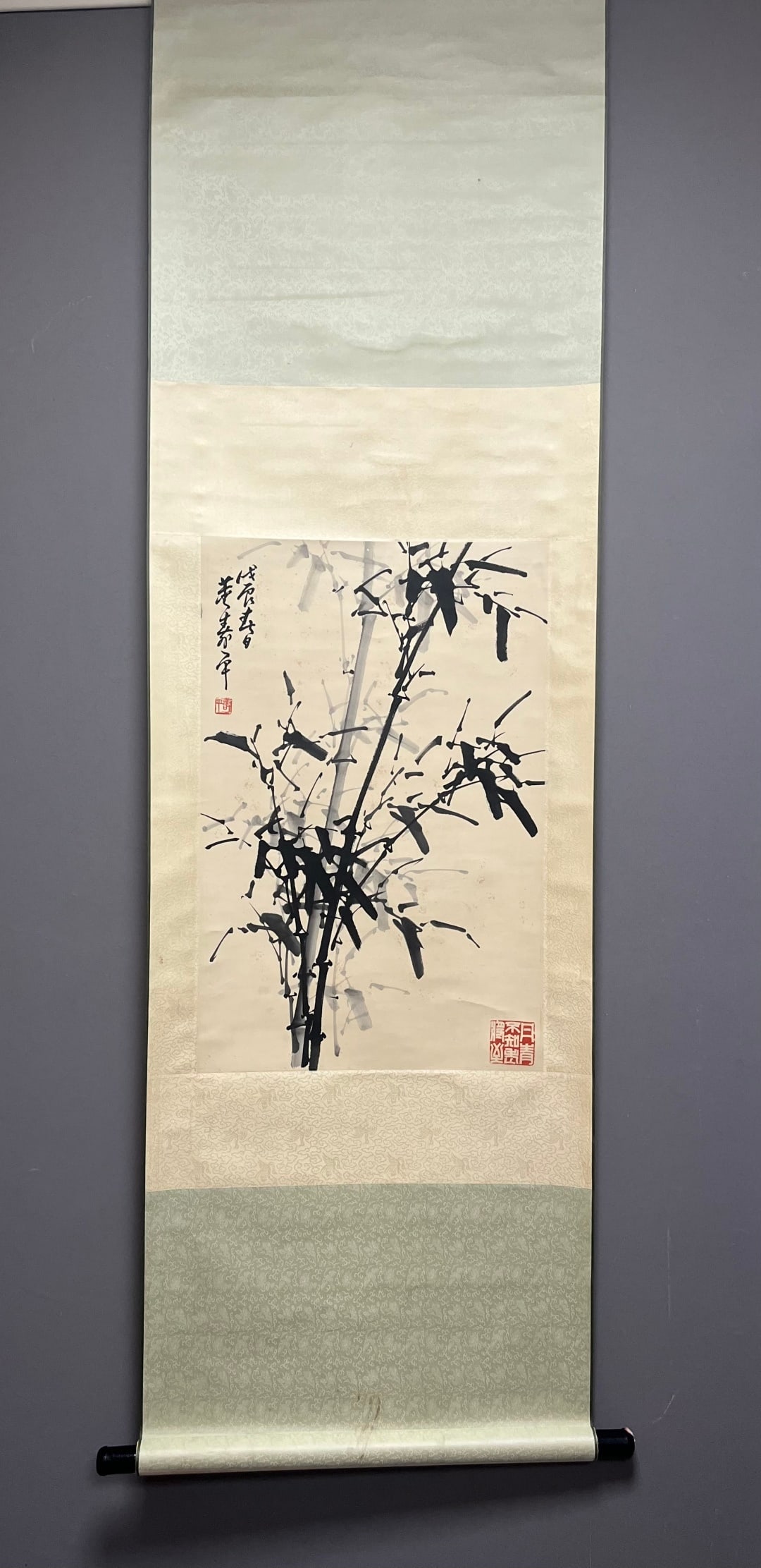 A Chinese Vertical Scroll Ink Painting of Bamboo on Paper: A Chinese Vertical Scroll Ink Painting of Bamboo on Paper,Modern Time of China,Dong Shouping,without frame size:26.8inx17.3in 一幅中国水墨纸本竹&#