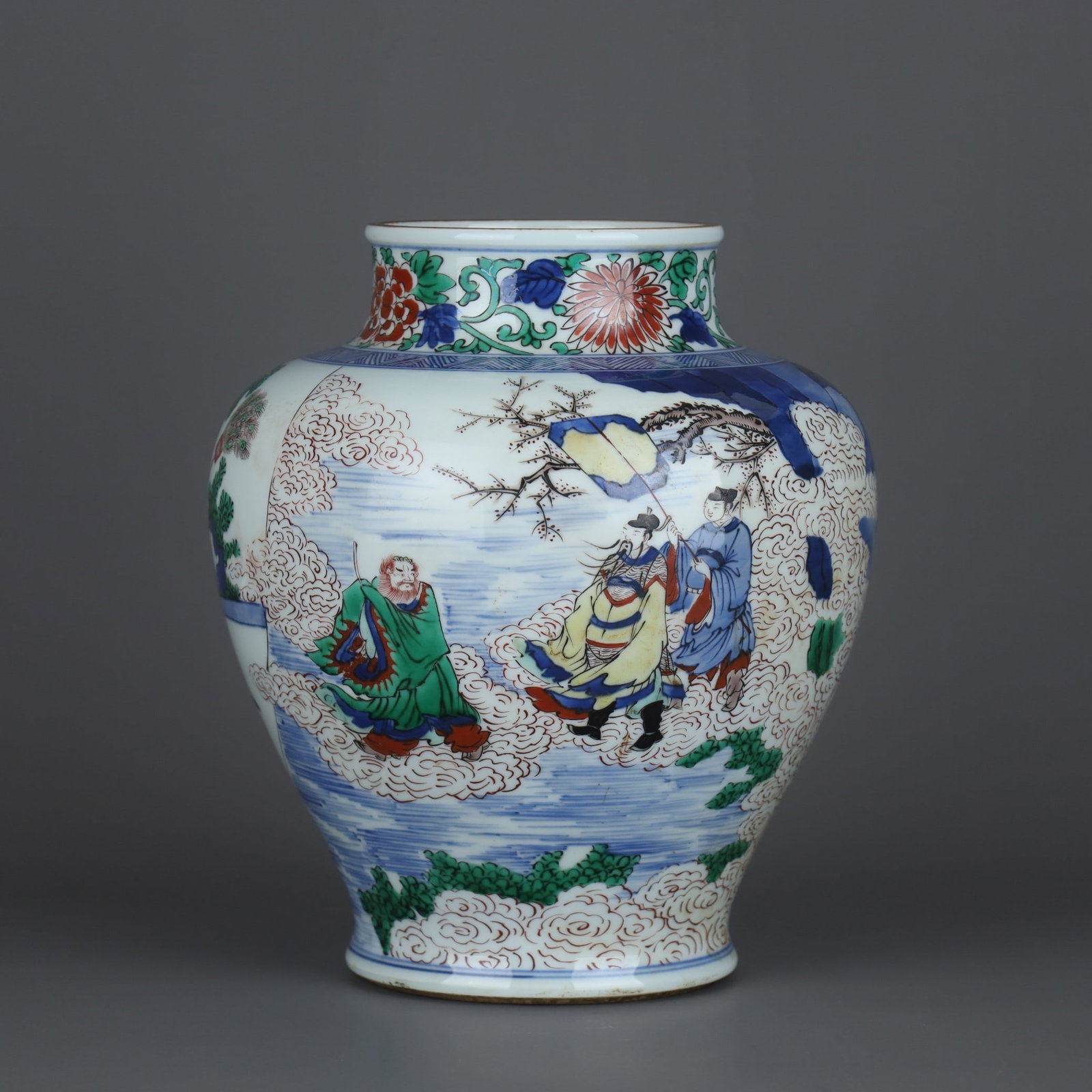 A Exquisite Doucai Figures Pattern Jar - 2