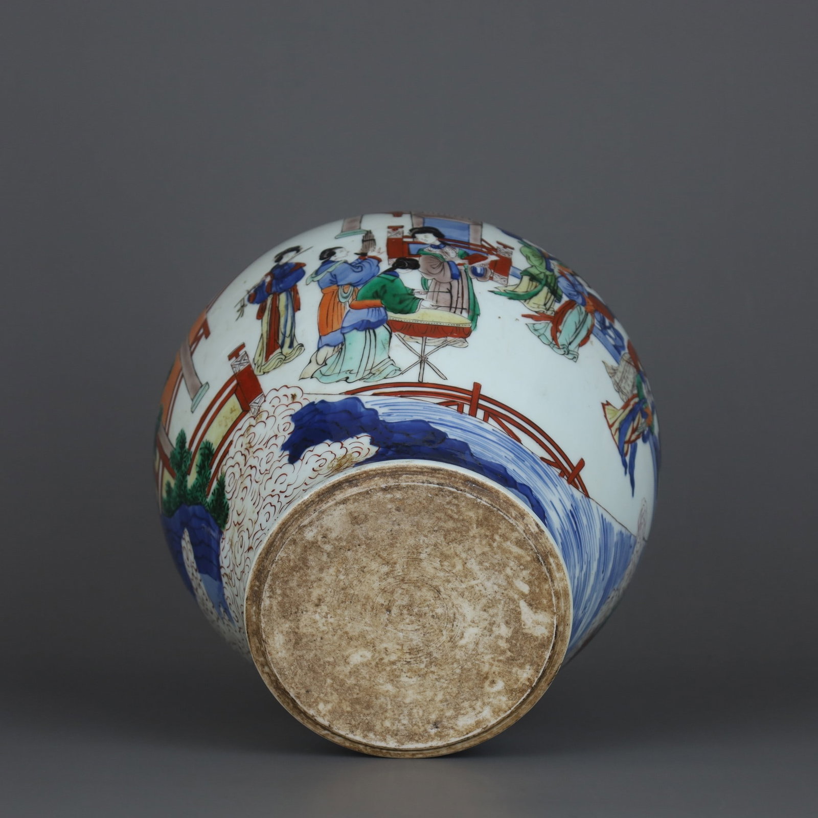 A Exquisite Doucai Figures Pattern Jar - 9