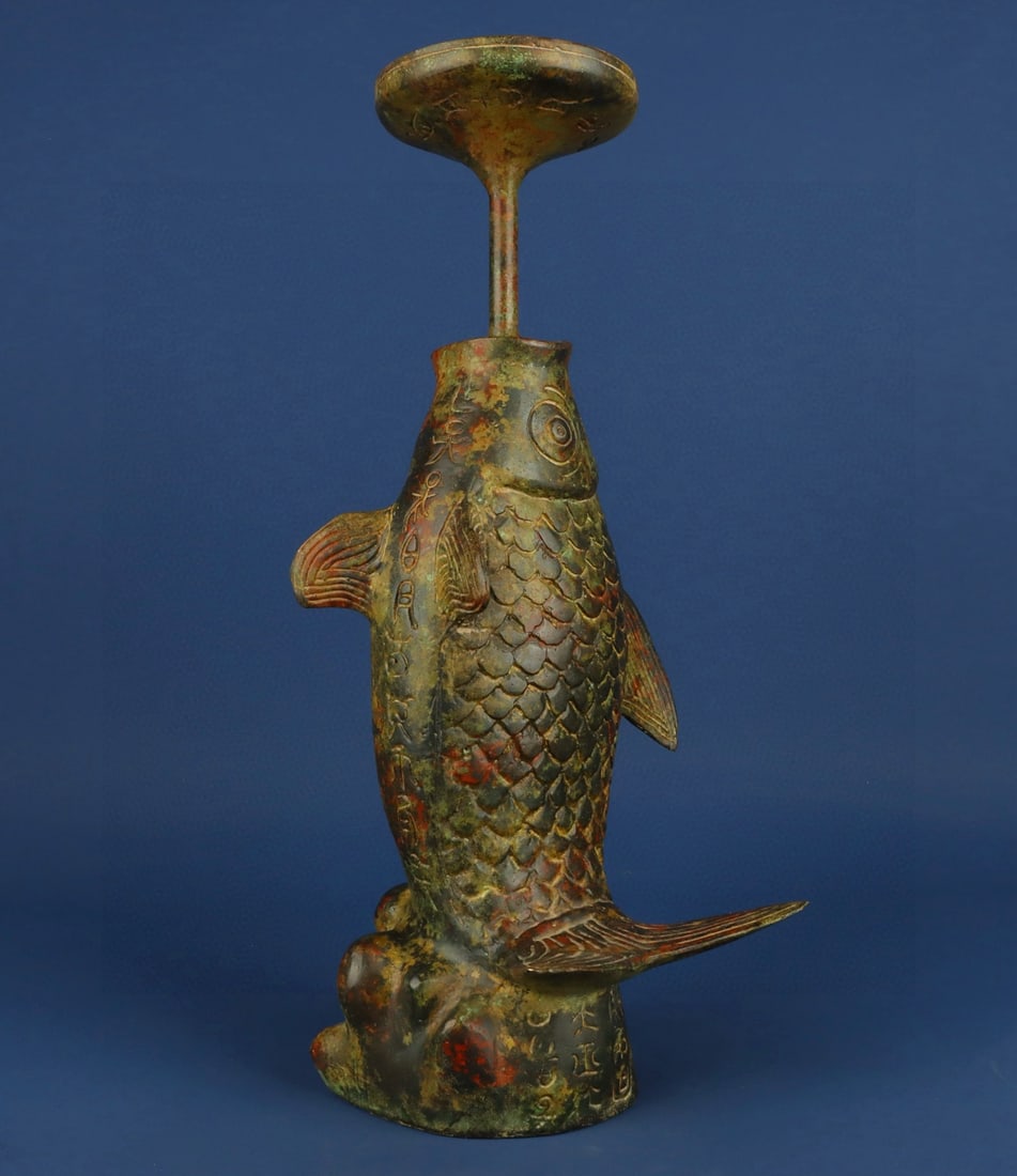A Exquisite Bronze Fish Candlestick - 4