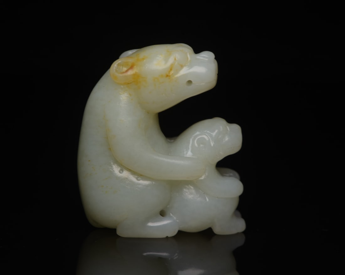 A Exquisite Hotan Jade Bear - 2