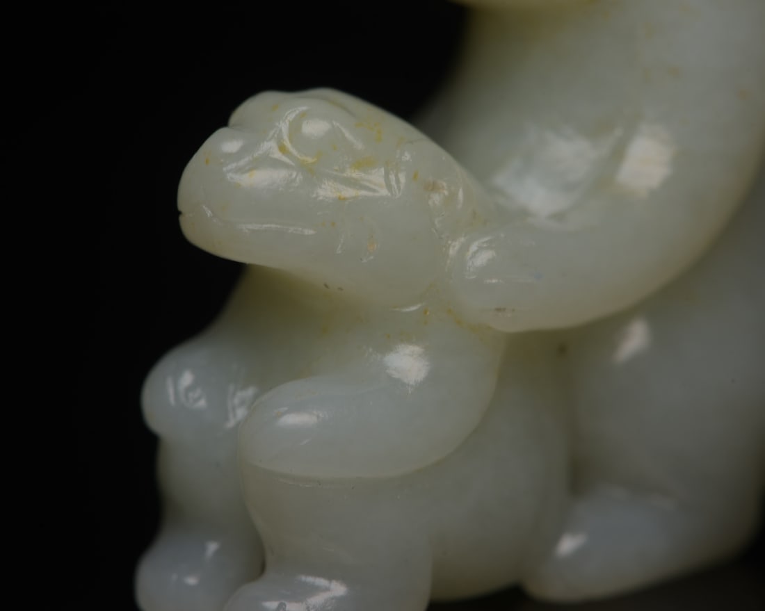 A Exquisite Hotan Jade Bear - 8