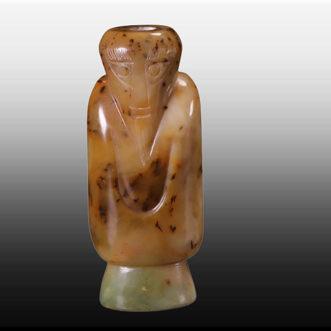 A Exquisite Gaogu Jade Figures Handheld Carving: A Exquisite Gaogu Jade Figures Handheld Carving,Ancient Time, China,Size:1.1inx0.7inx0.6in,Weight:52g 高古玉人手把件,远古时期