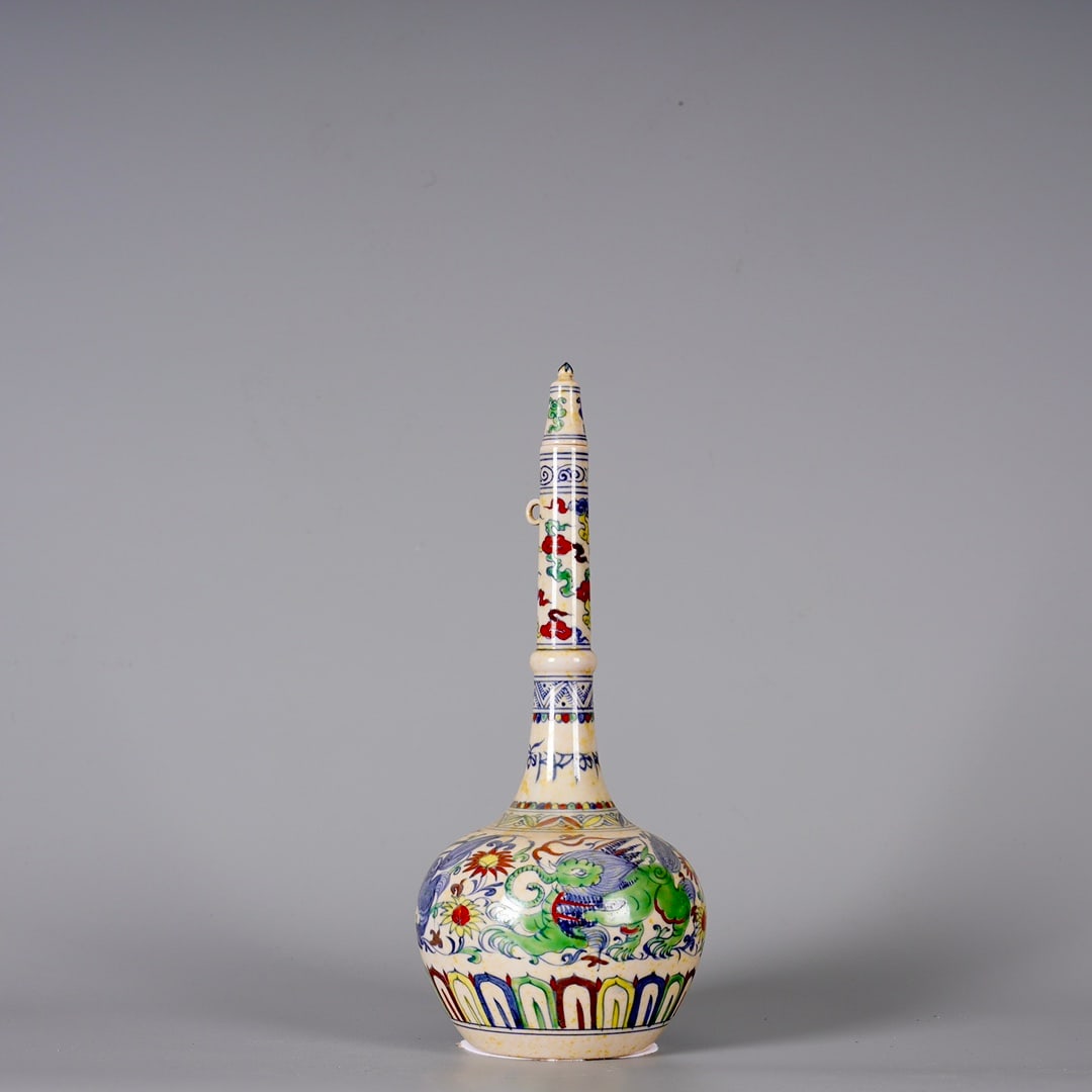 A Exquisite Doucai Auspicious Beast Pattern Vase - 4