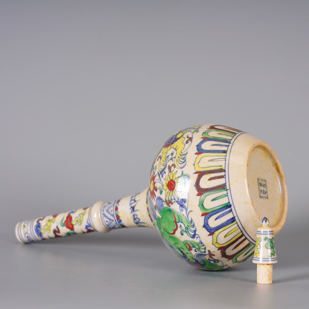 A Exquisite Doucai Auspicious Beast Pattern Vase - 7