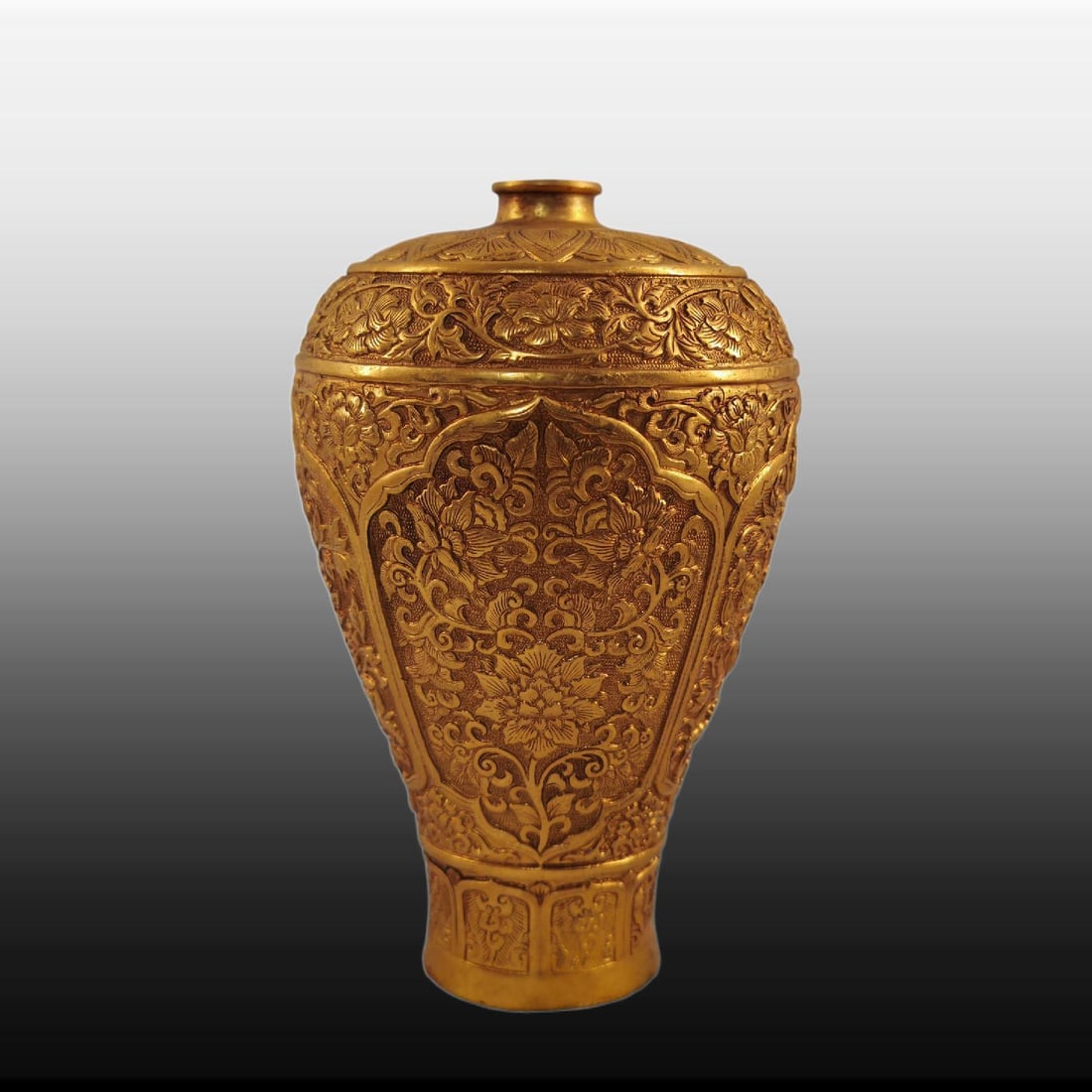 A Exquisite Gilt Bronze Lotus Pattern Vase: A Exquisite Gilt Bronze Lotus Pattern Vase,Tang Dynasty, China,Zhenguan Four-character Mark,Size:6.3inx3.5in 铜鎏金缠枝莲纹瓶,中国唐&#