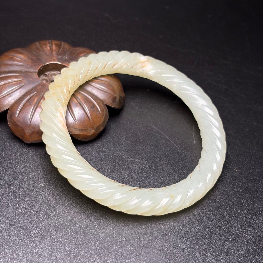 A Exquisite Hotan Jade Bracelets - 3