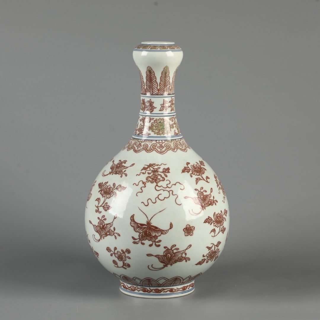 A Exquisite Underglaze-Red Flower Pattern Vase - 4