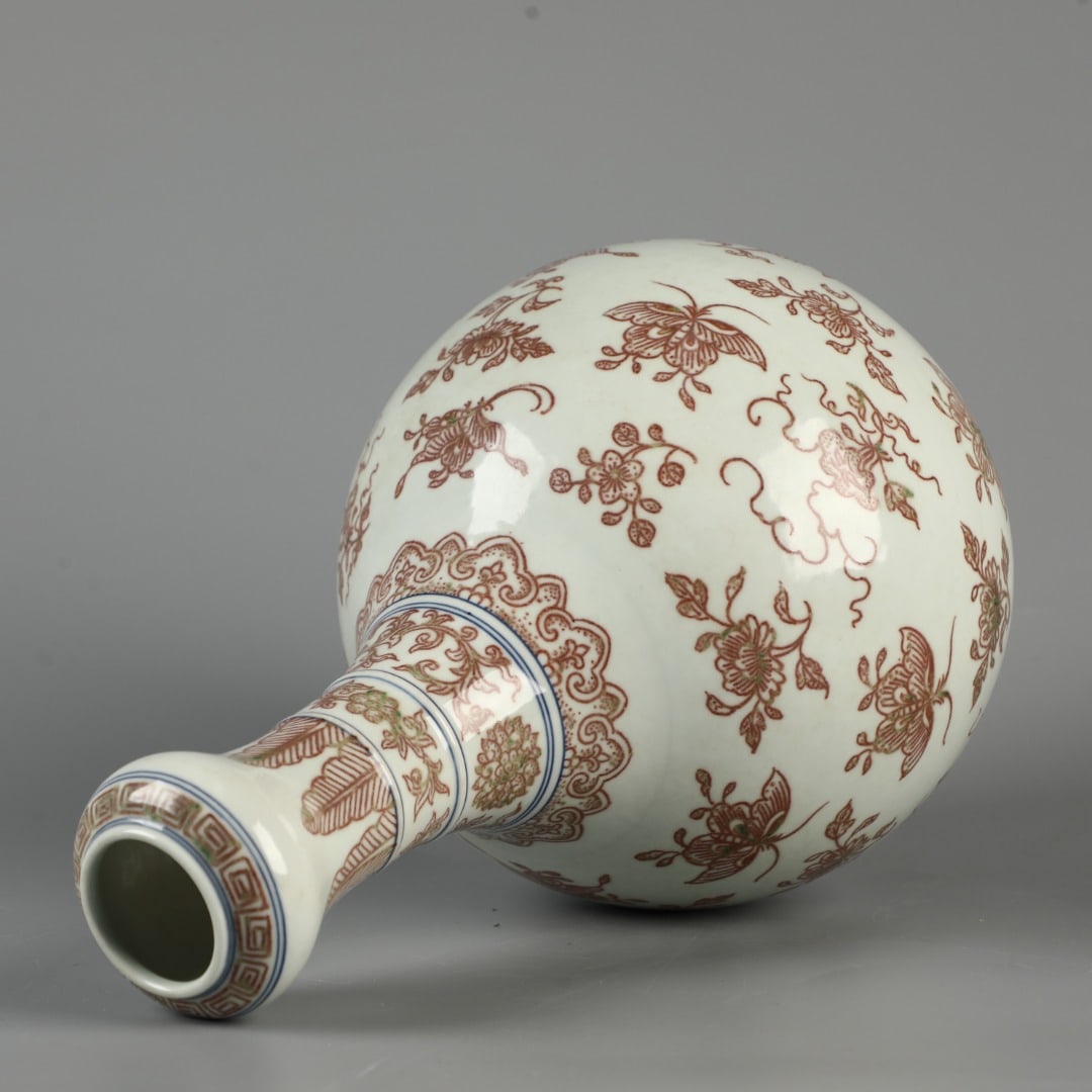 A Exquisite Underglaze-Red Flower Pattern Vase - 8