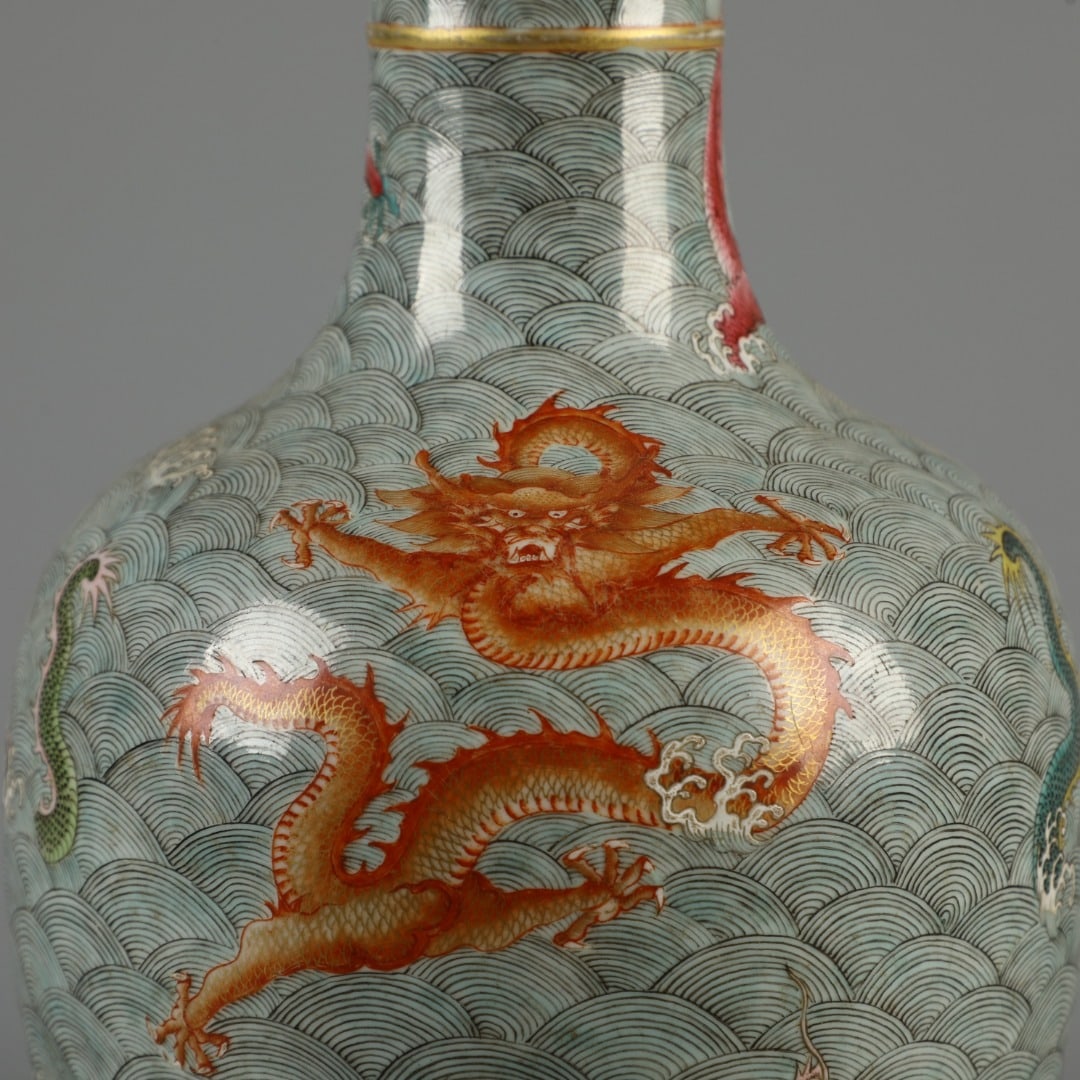 A Exquisite Iron-Red Dragon Pattern Vase - 4