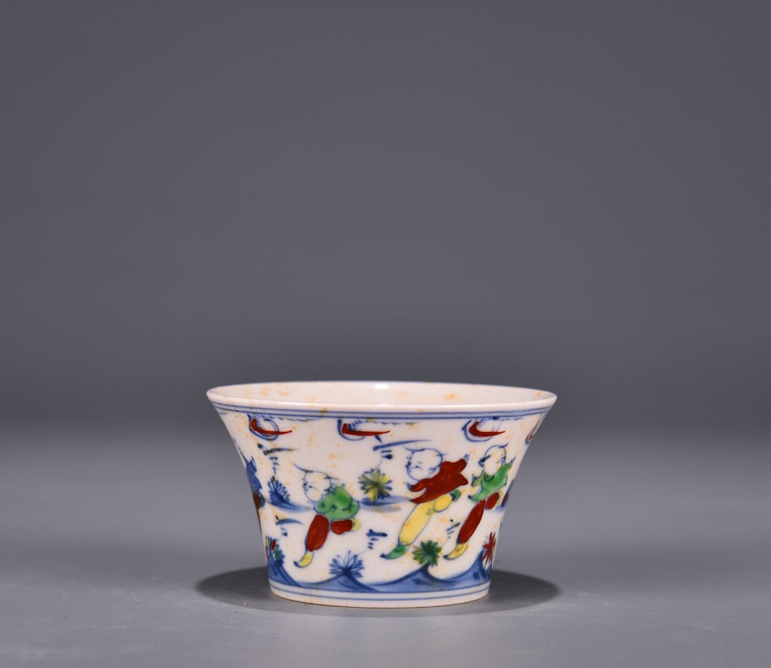 A Exquisite Doucai Figures Pattern Cup - 2
