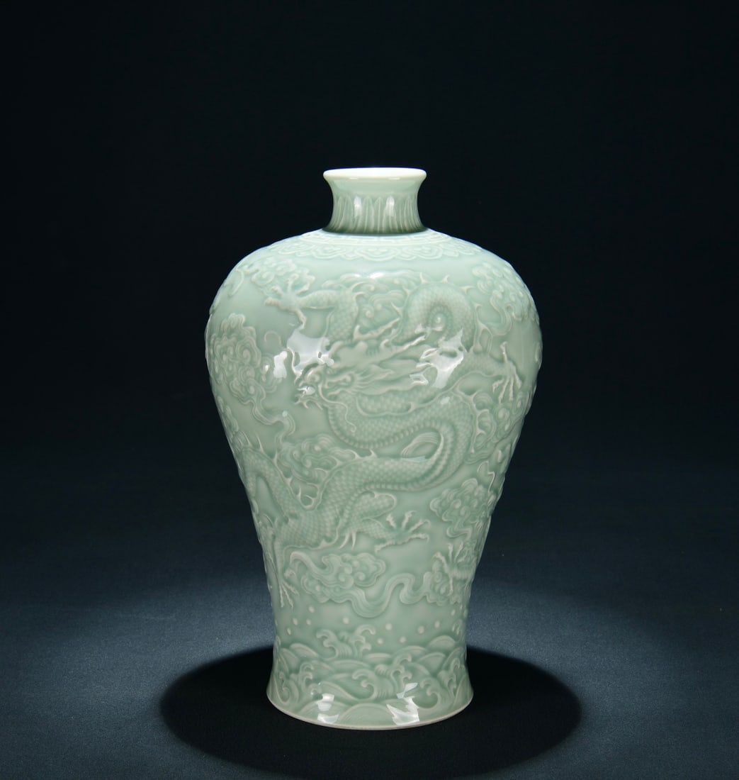 A Exquisite Pea-Green Glazed Seawater Dragon Pattern Vase: A Exquisite Pea-Green Glazed Seawater Dragon Pattern Vase,Qing Dynasty, China,Qianlong Six-character Mark,Size:12.6inx11.4in 豆青釉海水龙纹瓶