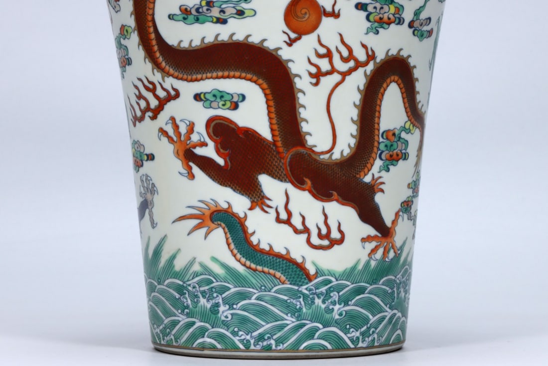 A Exquisite Doucai Dragon Pattern Vase - 5