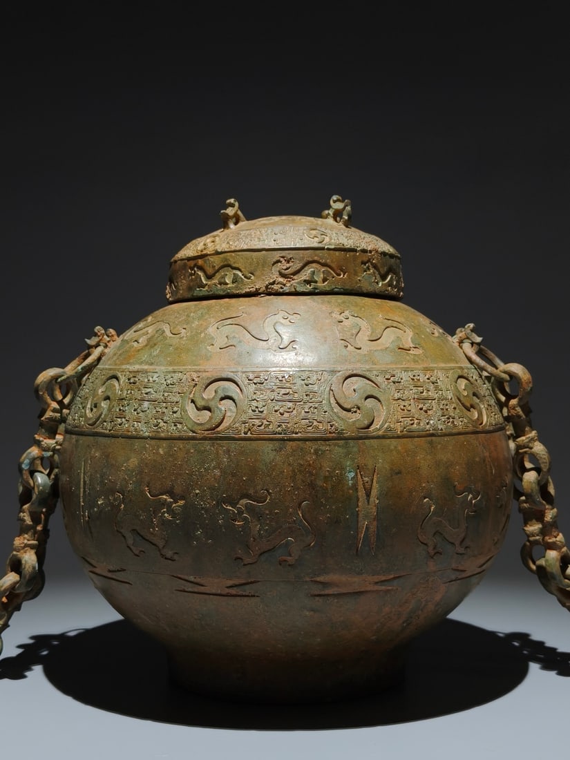 A Exquisite Bronze Dragon Pattern Jar - 2
