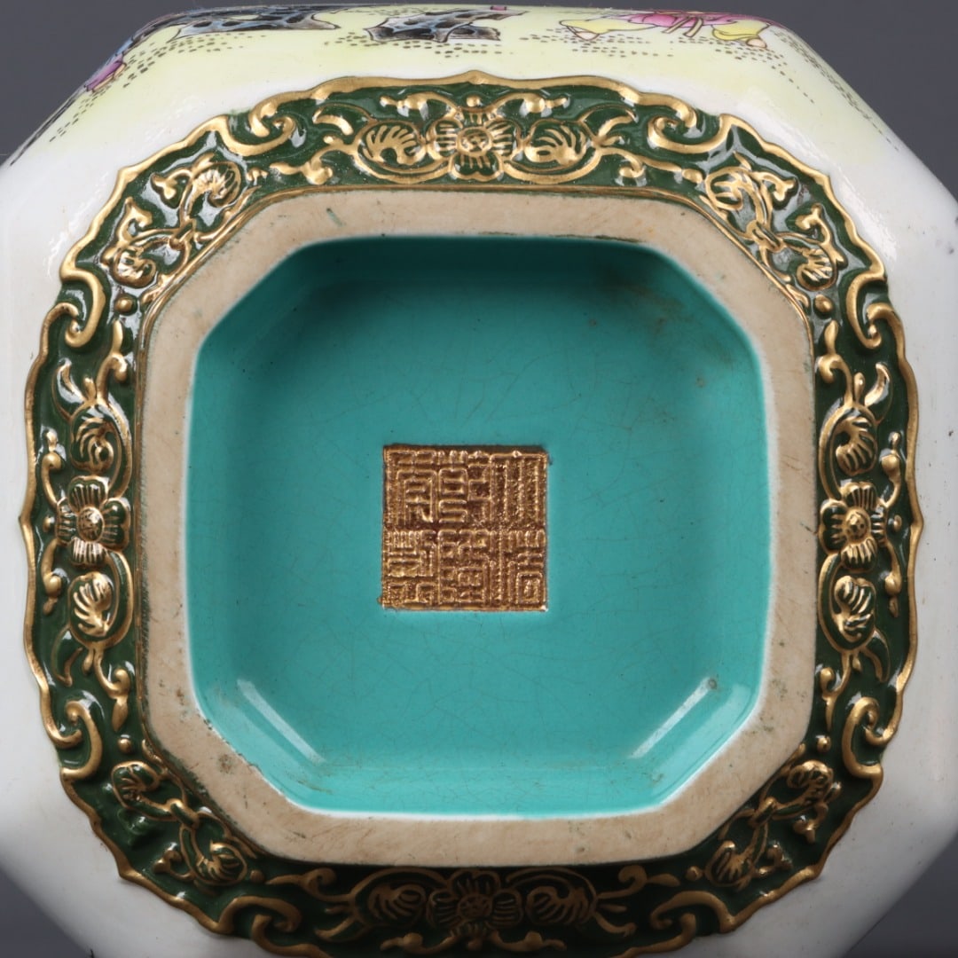 A Exquisite Enamel Gilt Figure Pattern Pot - 9