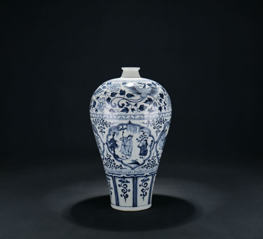 A Exquisite Blue and White Figures Pattern Vase - 3