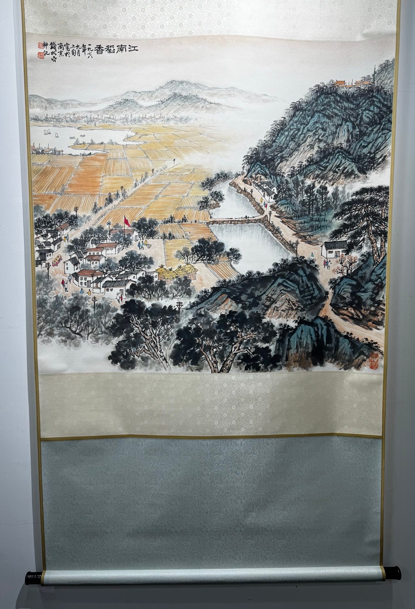 A Chinese Vertical Scroll Ink Painting of Landscape on Paper: A Chinese Vertical Scroll Ink Painting of Landscape on Paper,Modern Time of China,Qian Songyan,without frame size:35inx37.8in 一幅中国水墨纸本山&#