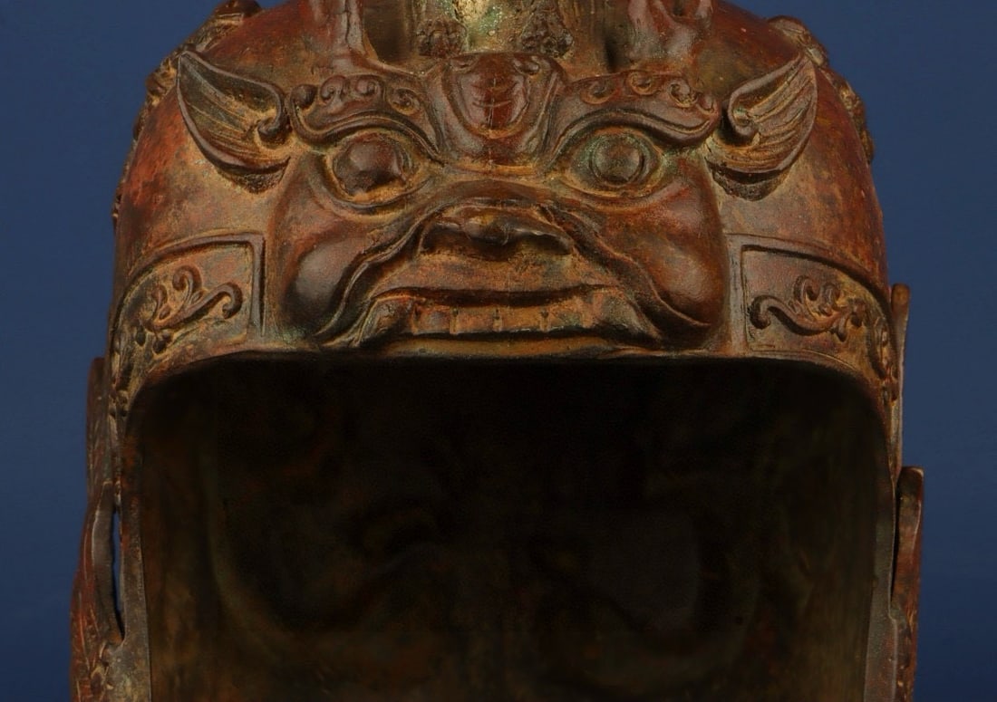 A Exquisite Bronze Beast-Face Pattern Helmet - 2