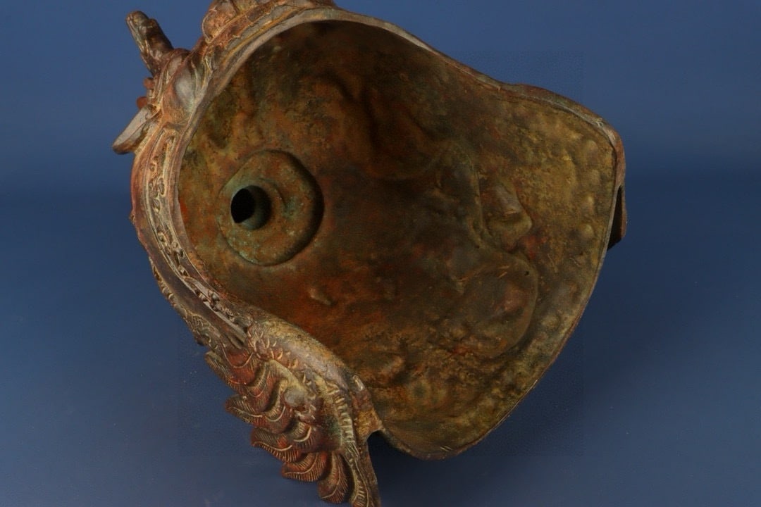 A Exquisite Bronze Beast-Face Pattern Helmet - 9